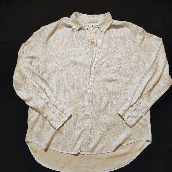 Frank & Eileen Tops - Frank & Eileen Women's Medium Button Down Long Sleeve Floral Shirt